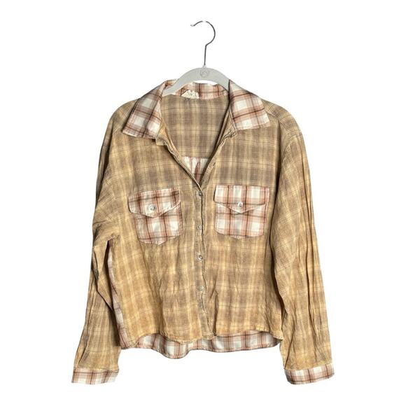 POL Tan and Pink Plaid Button Down Shirt With Front Pockets Size Small - Picture 1 of 7